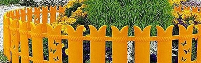 Красиві декоративні огорожі для клумб з підручних матеріалів