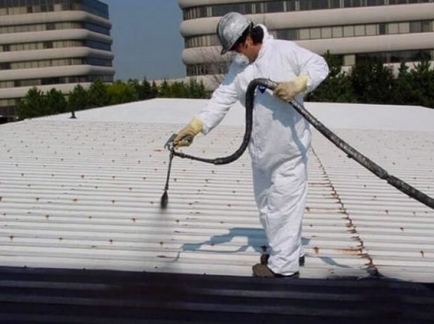 Технологія різних варіантів гідроізоляції даху: матеріали та їх застосування
