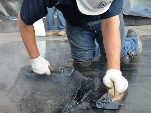 Дефектолог для даху: як відремонтувати мяке покриття