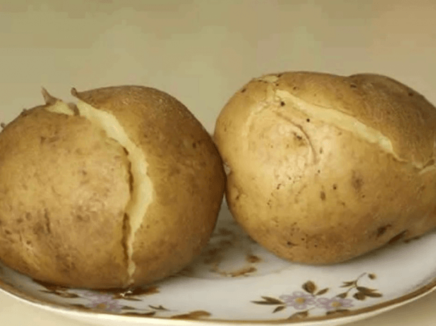Хлібу підмога: порівнюємо користь картоплі, молодого, літнього, і осіннього