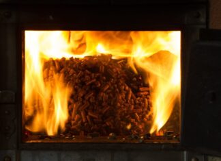 Перестаньте використовувати пелетну піч на низькій потужності: чому термін служби пелетної печі скорочується